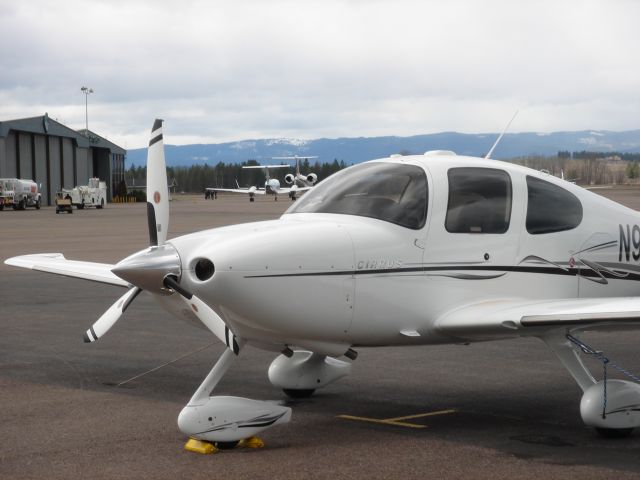 Cirrus SR-22 (N971CD)