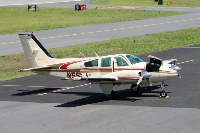 Beechcraft 55 Baron (N55SJ)