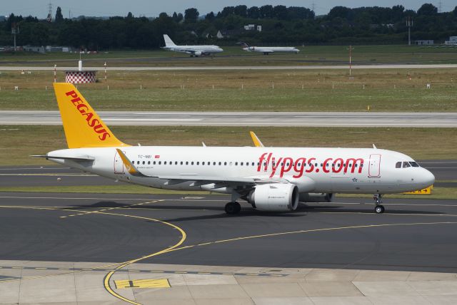 Airbus A320 (TC-NBI) - Pegasus Airlines A320-251N cn7429