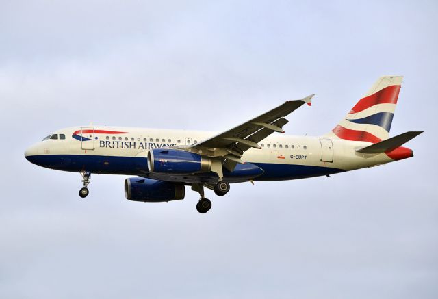Airbus A319 (G-EUPT)