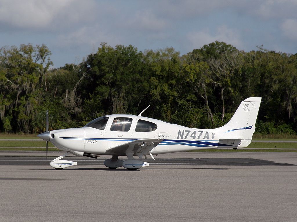 Cirrus SR-20 (N747AY) - Taken 9/26/2009