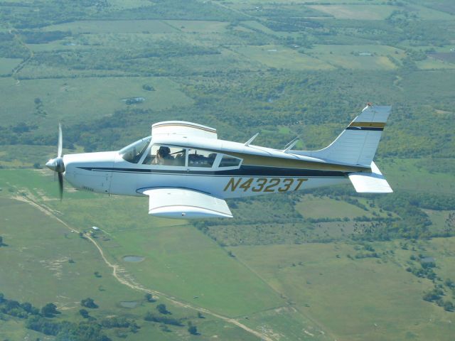Piper Cherokee (N4323T) - October 28, 2006 1972 Piper Arrow II  over East Texas en route from Dallas Airpark F69 to the Reklaw Fly-in.