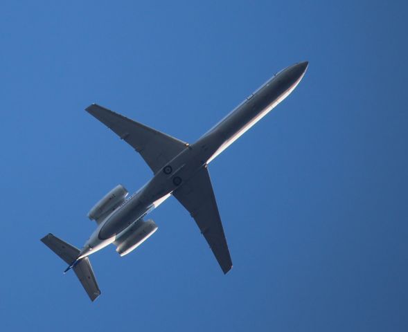 Embraer ERJ-135 (N16999)