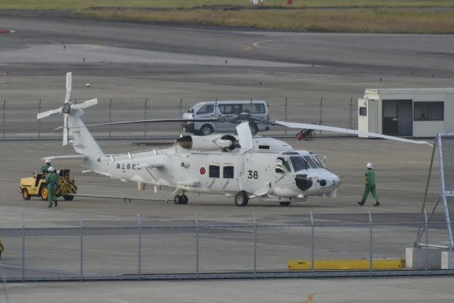 Sikorsky S-70 (N8438) - 海上自衛隊 - Japan Maritime Self-Defense Force Mitsubishi SH-60K