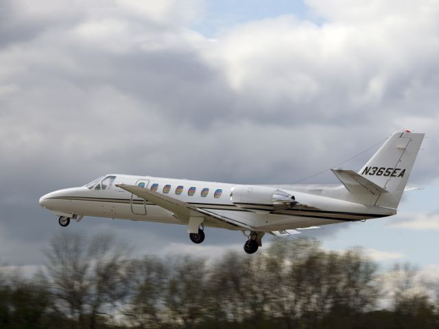 Cessna Citation V (N365EA) - Take off runway 26. The aircraft is managed by Cprporate Flight Management.   a rel=nofollow href=http://www.flycfm.comwww.flycfm.com/a