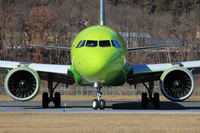 Airbus A321neo (VQ-BGR)