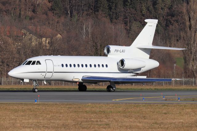 Dassault Falcon 900 (PH-LAU)