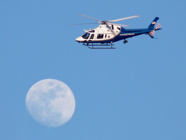DENEL Koala (N195FB) - May 6, 2009 - circling near my house, looking for bad guys.