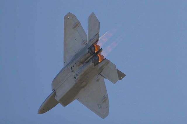 Lockheed F-22 Raptor — - F-22 on a high speed fly by during the Gathering Of Mustangs Air Show 9-30-2007 at Rickenbacker INTL