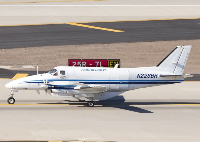 Beechcraft Airliner (N266BH)