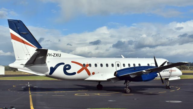 Saab 340 (VH-ZXU) - Regional Express SAAB 340B VH-ZXU (cn 422). Wynyard Airport, Tasmania Australia 10 May 2018.