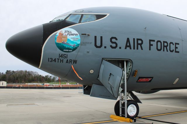 Boeing C-135FR Stratotanker (57-1451)