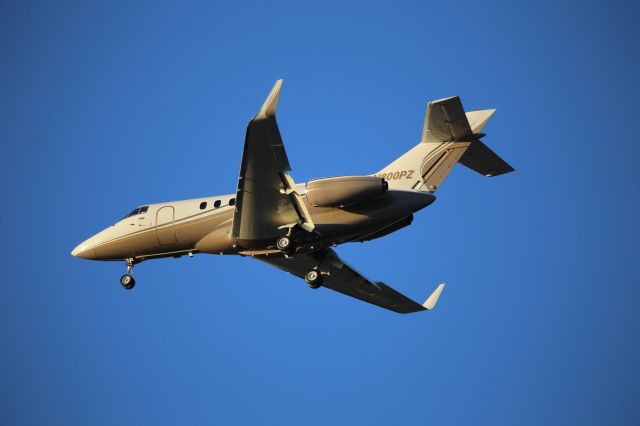 Hawker 800 (N800PZ)