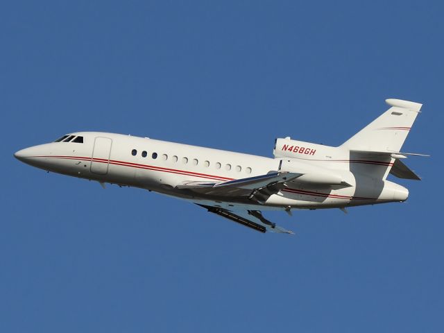 Dassault Falcon 900 (N468GH)