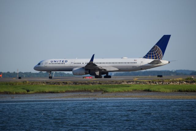 Boeing 757-200 (N41140) - (7/5/19)