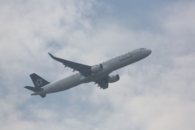 Airbus A321 (B-16206)