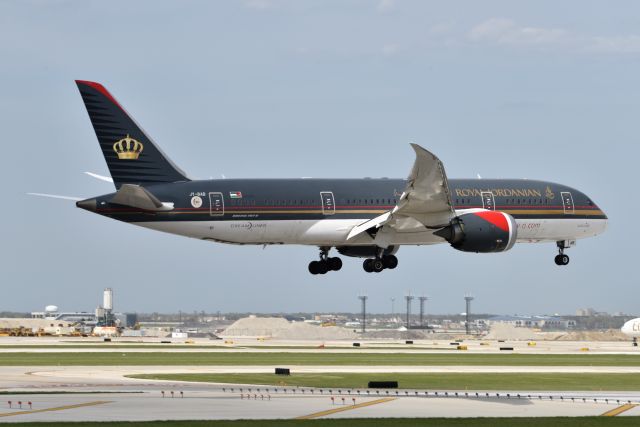 Boeing 787-8 (JY-BAB) - 05-05-23