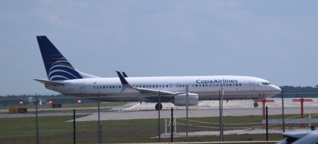 Boeing 737-800 (HP-1837CMP) - 4/22/23 lining up for Rwy 18L