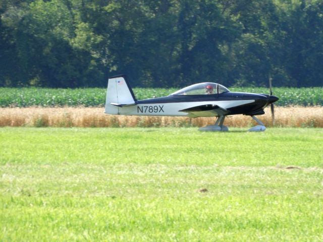 Vans RV-8 (N789X)