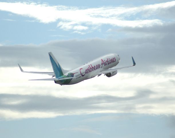 Boeing 737-800 (9Y-POS)