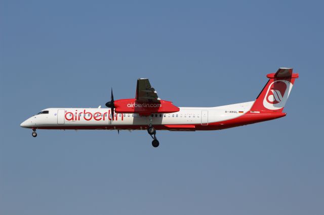 de Havilland Dash 8-400 (D-ABQL)