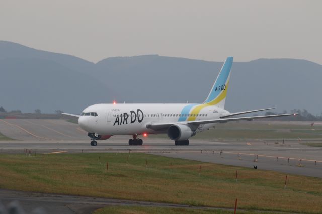 BOEING 767-300 (JA98AD) - 17 October 2016:HND-HKD.