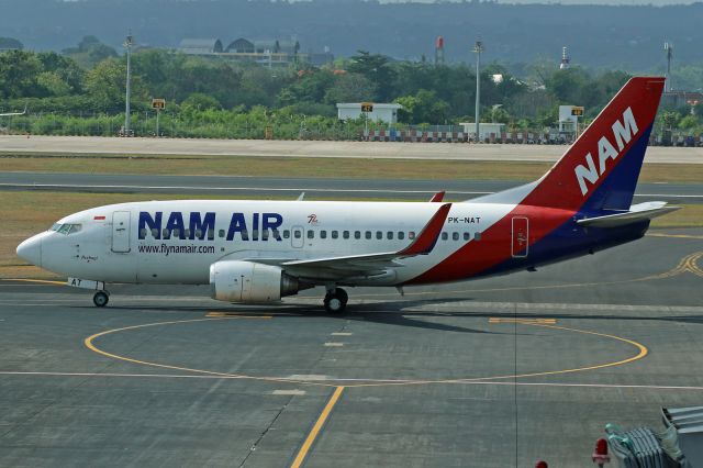 Boeing 737-500 (PK-NAT)