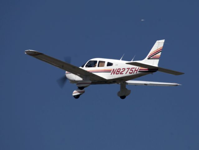 Piper Cherokee Arrow (N8275H) - Take off runway 26.