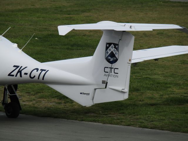 Diamond Twin Star (ZK-CTI)