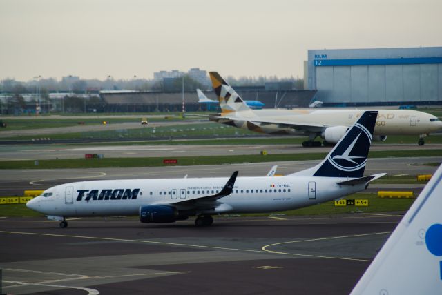 Boeing 737-800 (YR-BGL) - Tarom B737-8H6 cn40145 lsd from Bcc  13 apr 2022