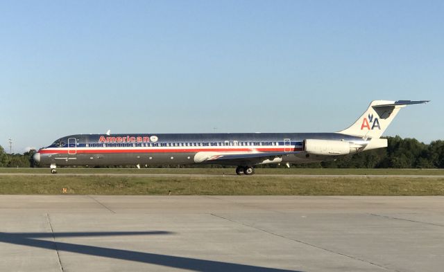 McDonnell Douglas MD-83 (N9405T) - Flagship Tulsa.