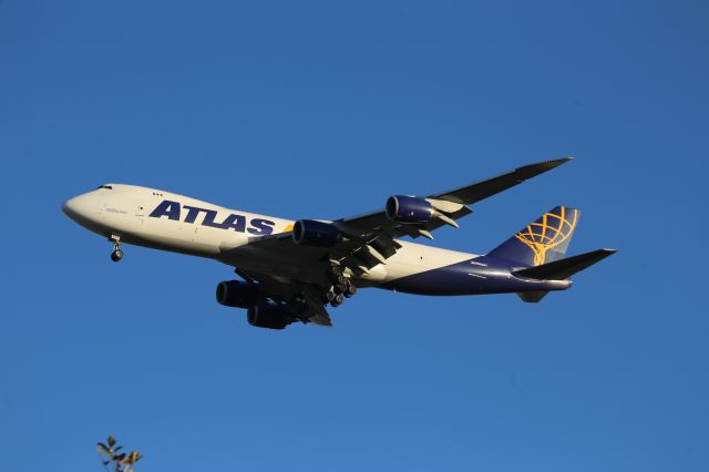 BOEING 747-8 (N852GT)