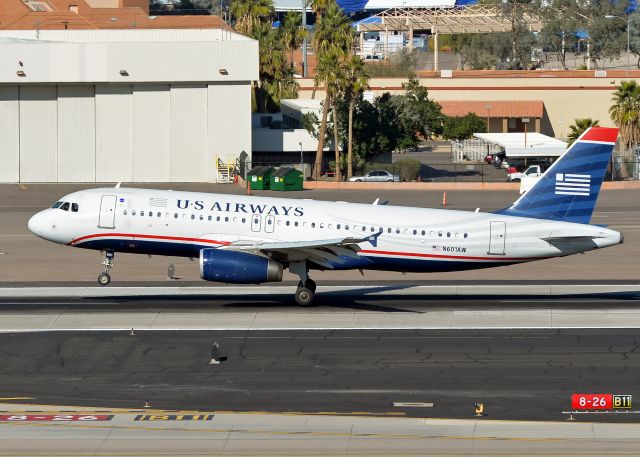 Airbus A320 (N601AW)