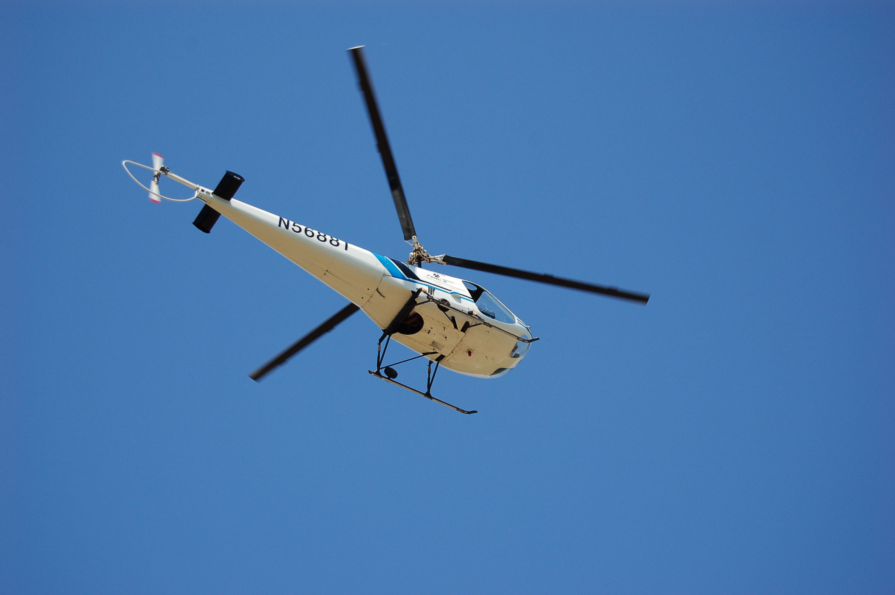 — — - Wings & Wheels 2016! Sloas Field. Rotorcraft too!