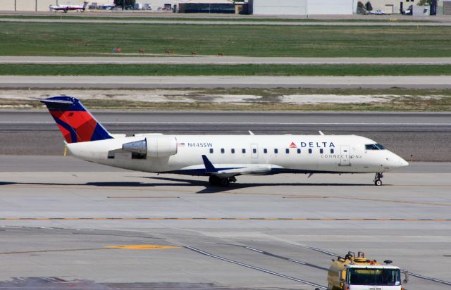 Canadair Regional Jet CRJ-200 (N445SW)