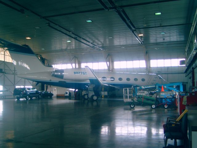 Gulfstream Aerospace Gulfstream IV (N827GA)