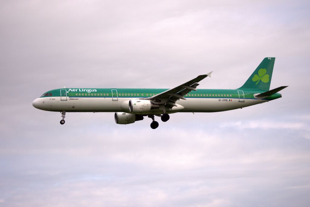 Airbus A321 (EI-CPG) - Aer Lingus - A321-211 (EI-CPG). If I recall correctly this was on a DUB - NCL flight arriving early/mid morning 11th May 2019? That date was the "2019 European Rugby Champions Cup Final" played at (Newcastle United's) St James Park, (Newcastle) between Saracens & Leinster. Final score Saracens 20 Leinster 10 who, (Leinster), had won the final the previous year. That could explain the larger aircraft of an A321 for the Leinster rugby supporters travelling to the "final" instead of the "normal" travellers on the ATR-72 type of aircraft usually on the route. (Photo 11th May 2019)
