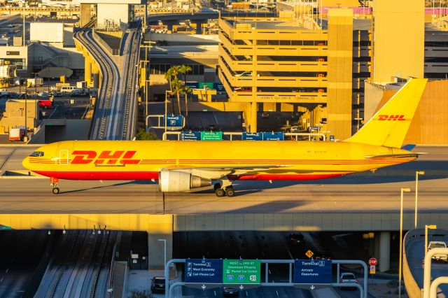 BOEING 767-300 (N371CM) - ABX 767-300 taxiing at PHX on 11/9/22. Taken with a Canon R7 and Tamron 70-200 G2 lens.