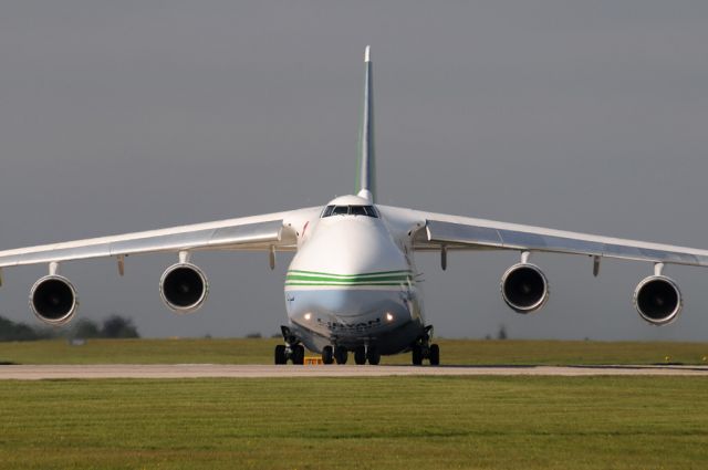 Antonov An-124 Ruslan (5A-DKL) - A Libyan Arab Cargo behemoth taxies to the hold.