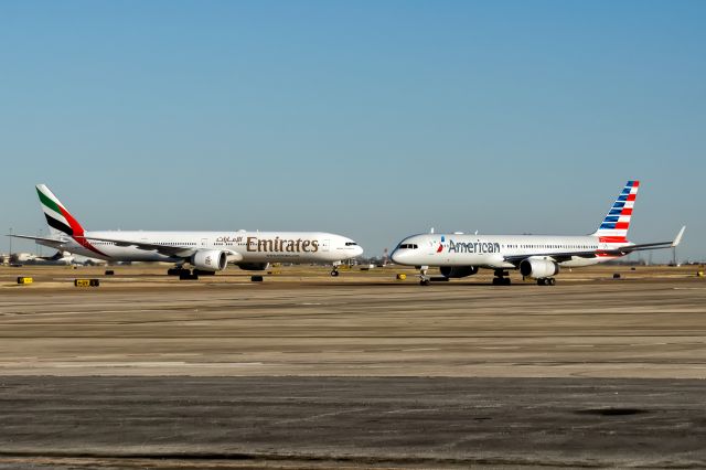 — — - B777, B757