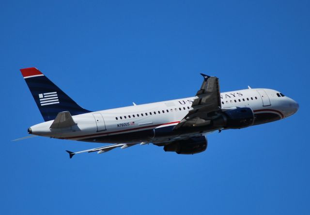 Airbus A319 (N760US) - Departing 36R - 11/6/10