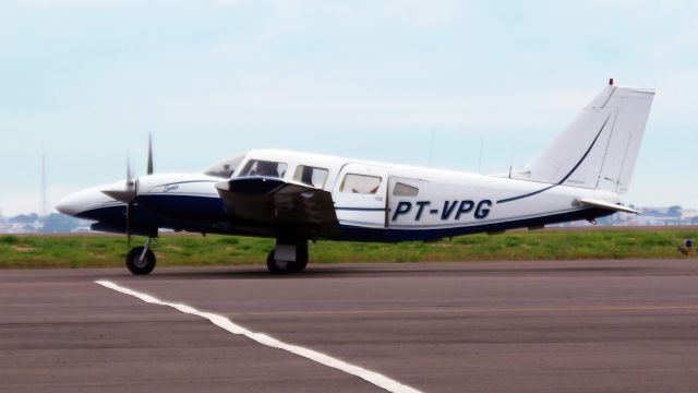 Piper Seneca (PT-VPG)