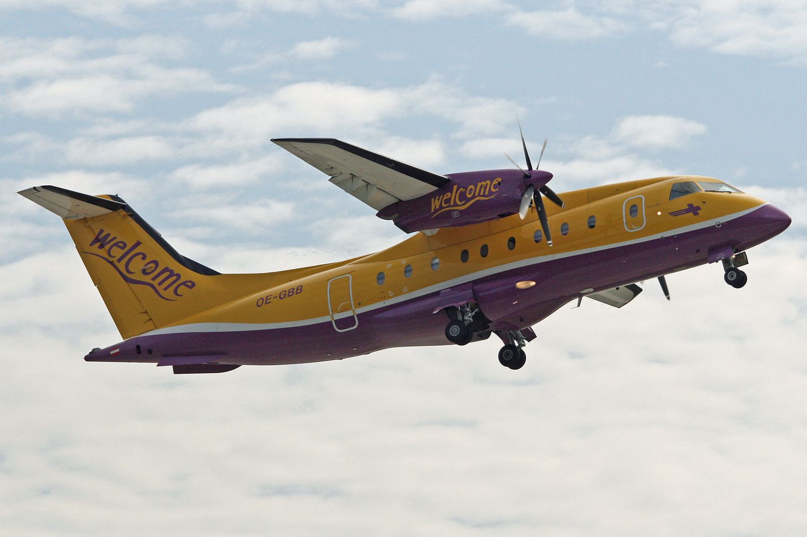 Fairchild Dornier 328 (OE-GBB)