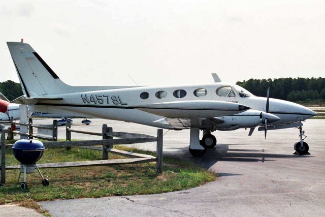 Cessna 340 (N4579L) - Seen here in Sep-05.  Exported to Venezuela 2-Sep-09.