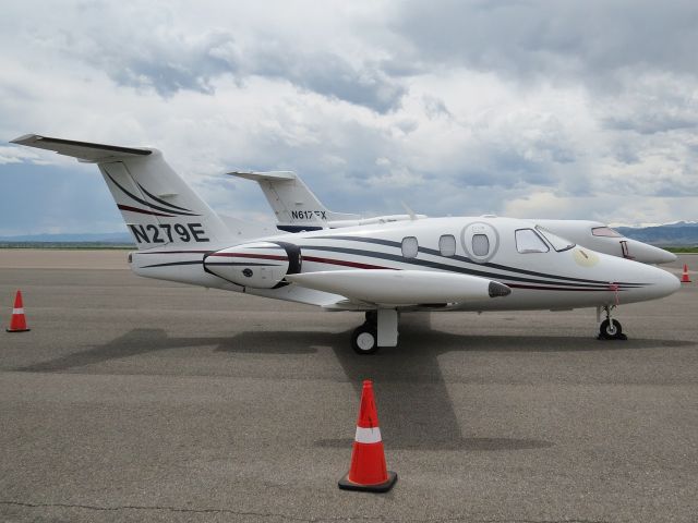 Eclipse 500 (N279E)