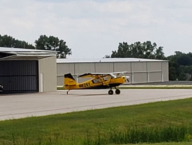CHAMPION Decathlon (N625T) - love black and yellow planes