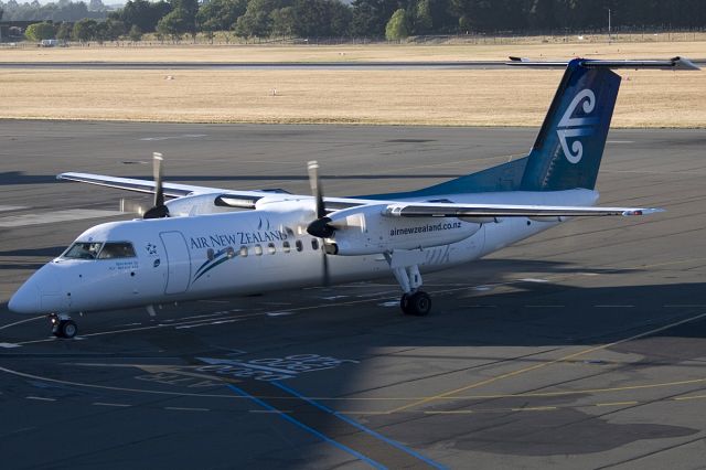 de Havilland Dash 8-300 (ZK-NED) - 16 DEC 2008