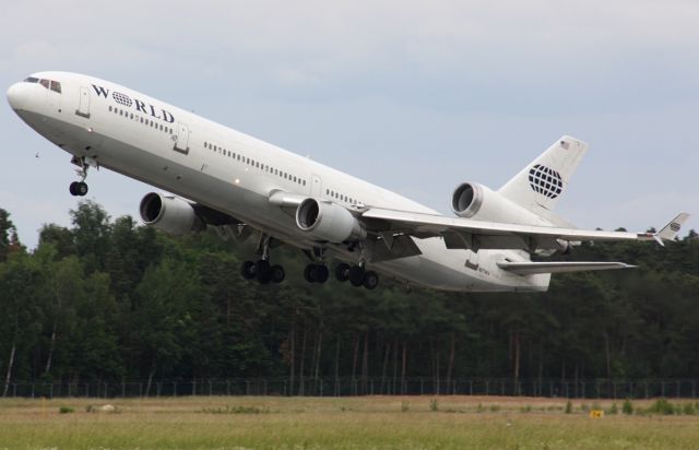 Boeing MD-11 (N271WA)