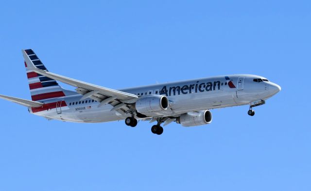 Boeing 737-800 (N966AN) - Final for 24R Pearson.