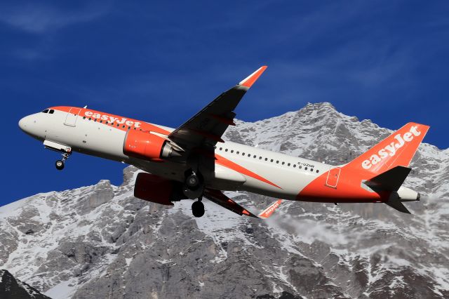 Airbus A320neo (G-UZHR)